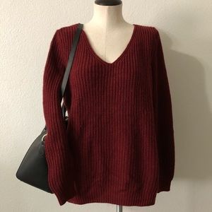 Maroon sweater